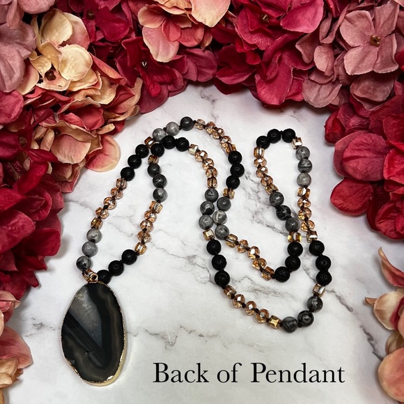 Stunning Natural Stone Beaded Necklace with Gold Dipped Gray Agate Pendant - Picture 11 of 16